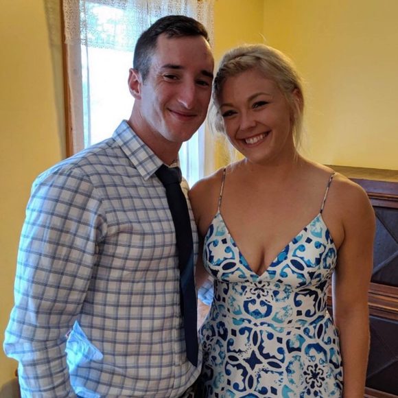 Meet your Posher, Alexis - Picture 1 of 1